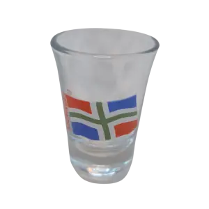 Borrelglaasje met Groningse vlag