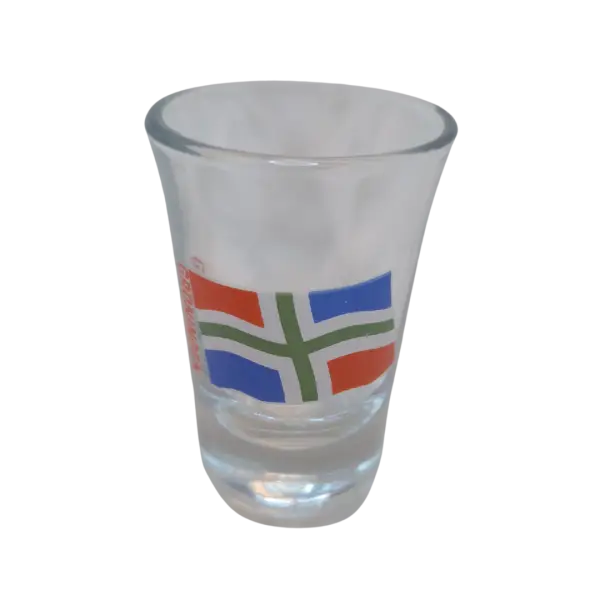 Borrelglaasje met Groningse vlag