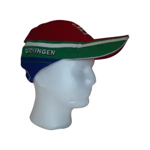 Pet met Groningse vlag