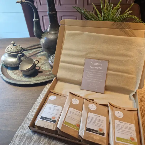 theepakket Dromige avonden open doos