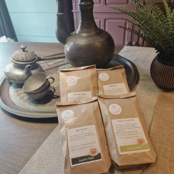 theepakket Dromige avonden sfeerfoto