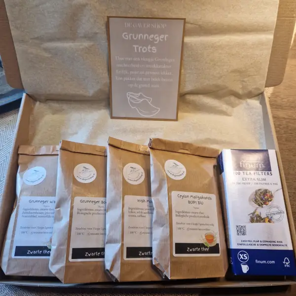 theepakket Grunneger Trots met theezakjes